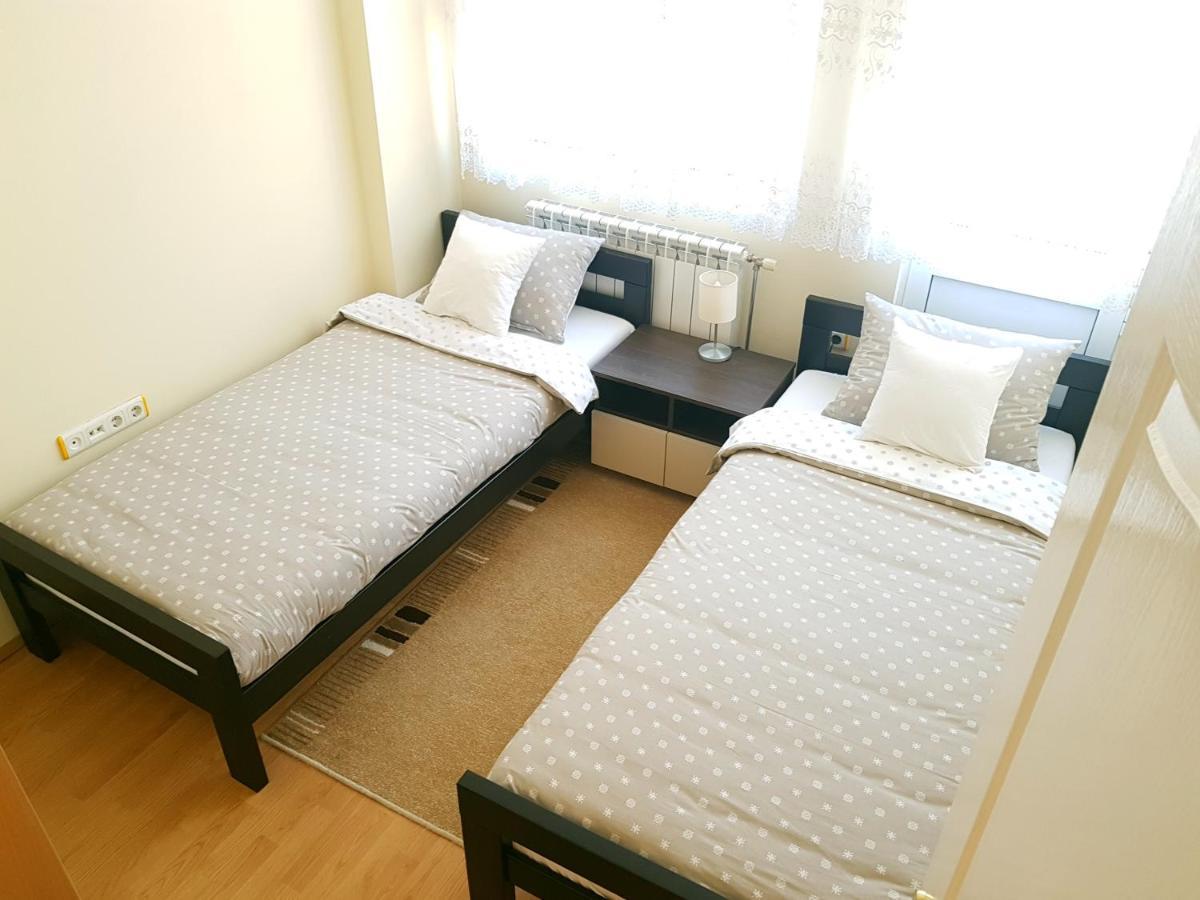 Apartman Harmony 斯梅代雷沃 外观 照片