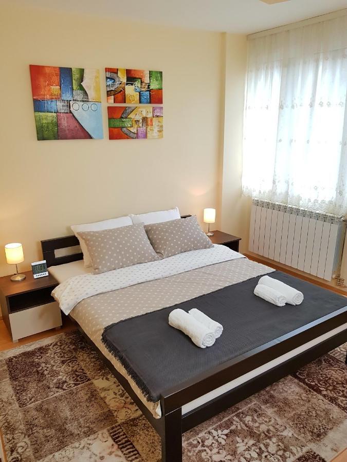 Apartman Harmony 斯梅代雷沃 外观 照片